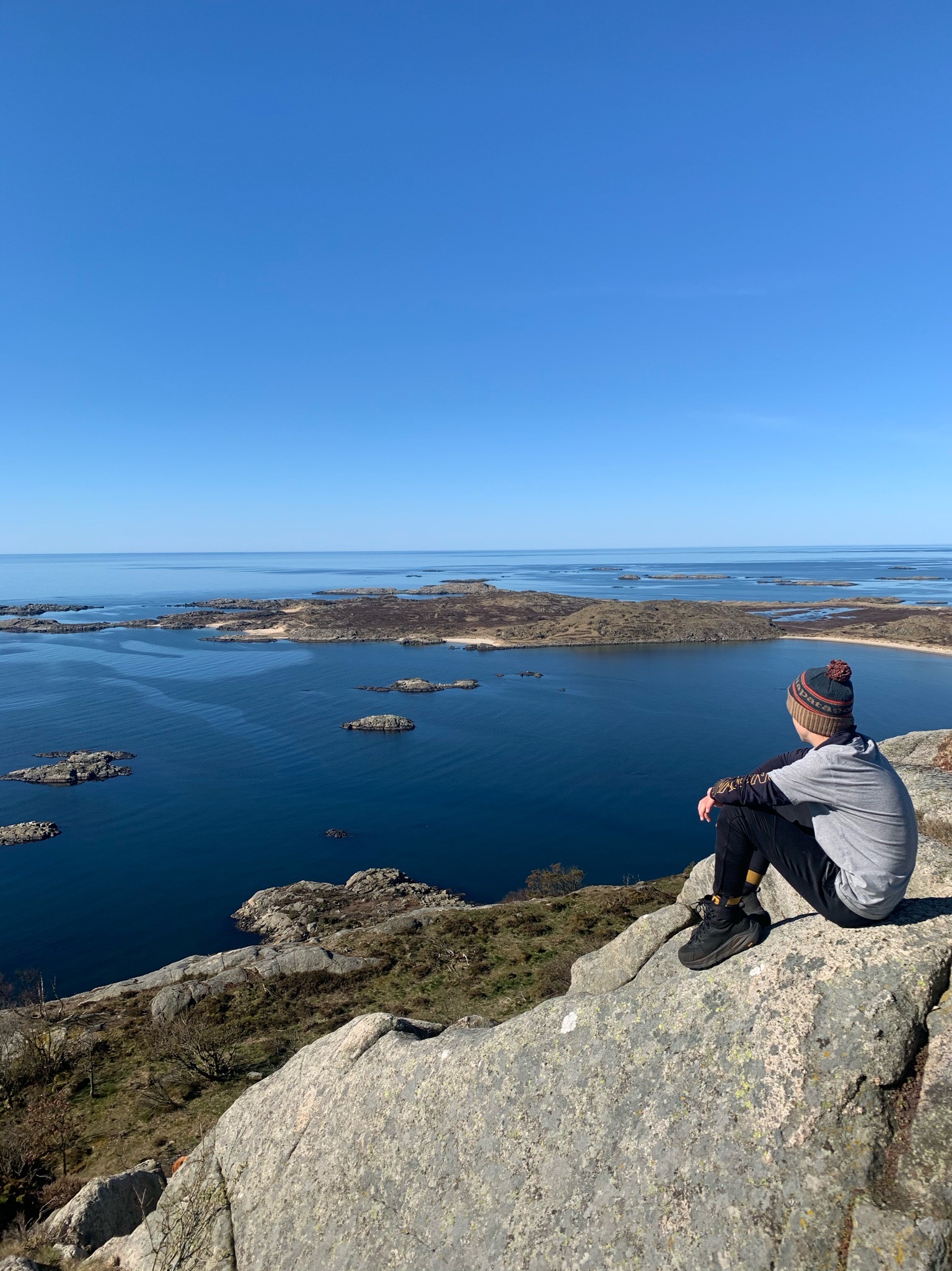 F7410B65 3572 44FF 9501 4250324D91AD